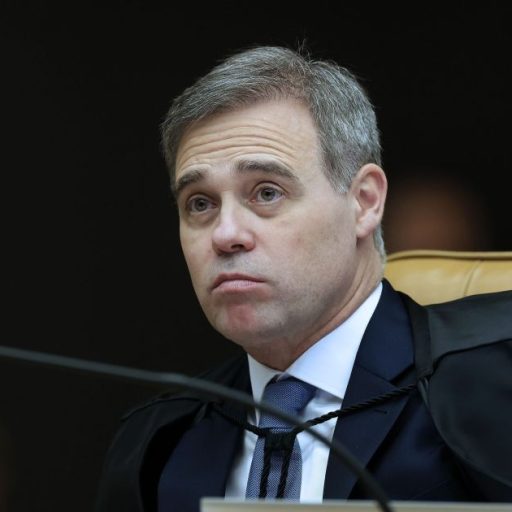 Mendonça rebate Moraes e diz que entregou tudo sobre caso Master