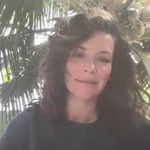 Evangeline Lilly deixa Hollywood e investe em projetos com propósito religioso