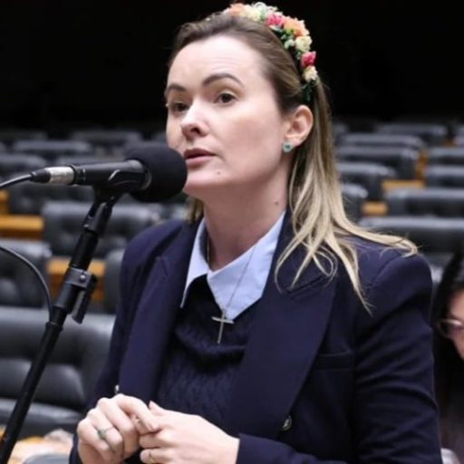 Aluna contesta política de gênero da UFSC na justiça