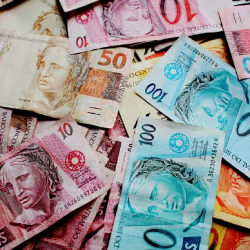 Economia recua 0,4% de junho para julho, mostra Monitor do PIB