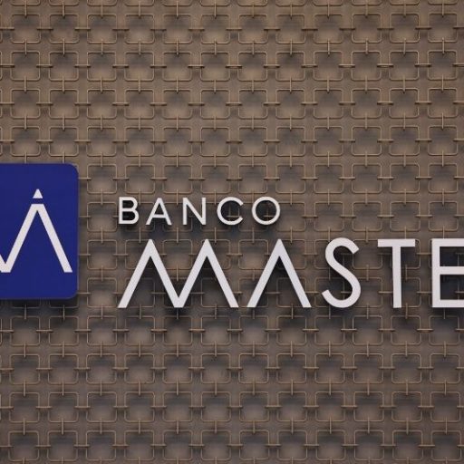 Ex-chefe do BC recebe R$ 38 milhões de banqueiro por projeto social