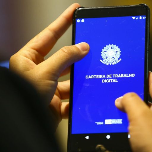 Micro e pequenas empresas geram 80% das vagas de trabalho em julho